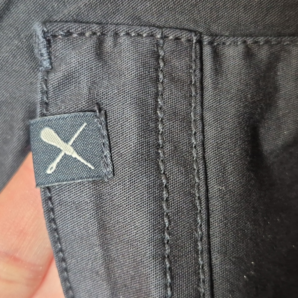 Denver Hayes Navy Mid-rise Bermuda Shorts In Size 8, New With Tags - Picture 6 of 11